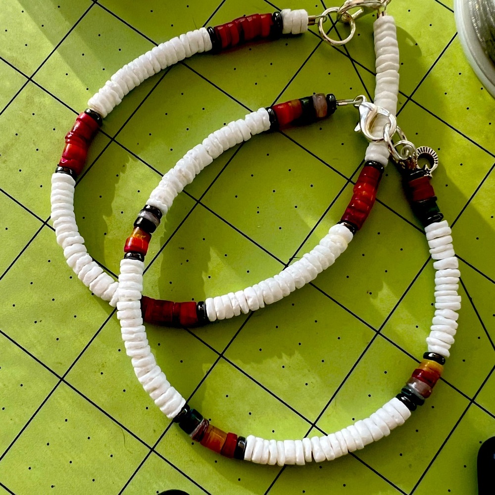 Heishi Anklets w/charm